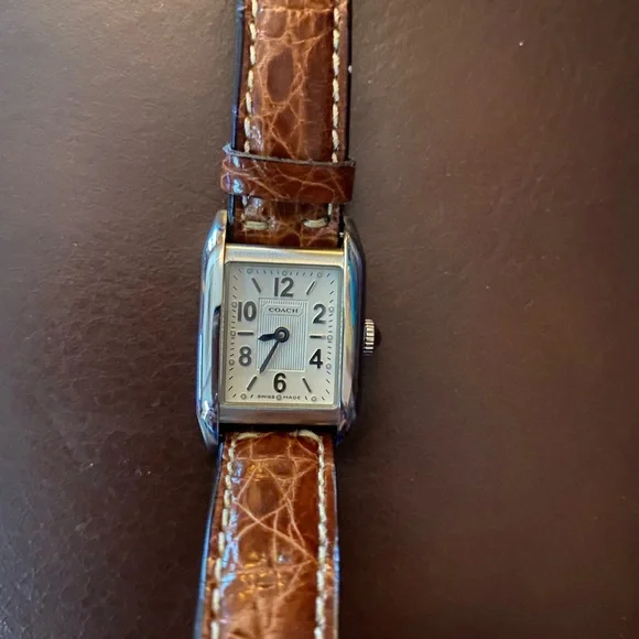 Coach watch - Picture 2 of 5